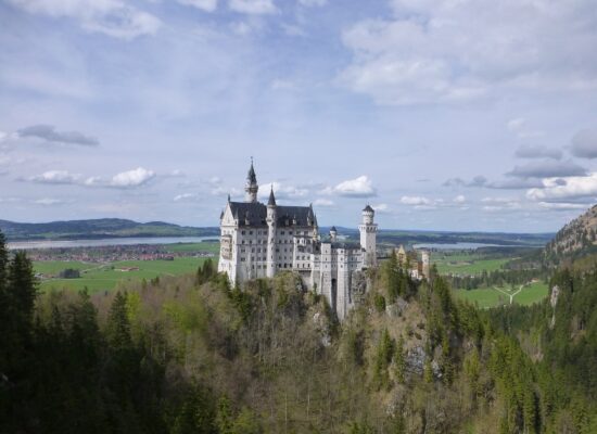 neuschwanstein-copyright-pixabay-skeeze